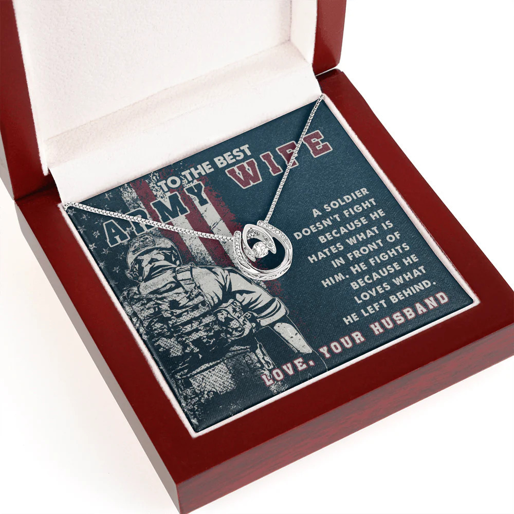 Army Wife Left Behind Lucky Horseshoe Necklace Luxury Box